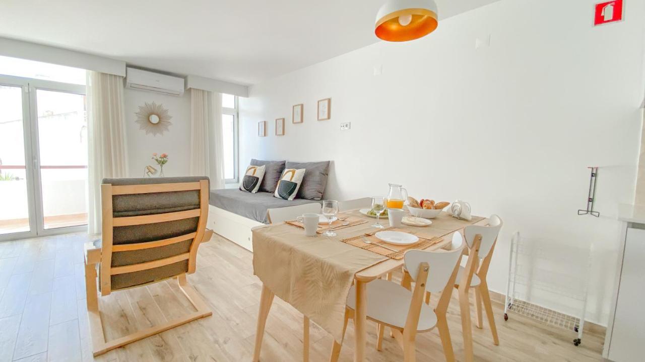 Magnifico Apartamento A 35M Da Praia - Apart. Isa 알부페이라 외부 사진